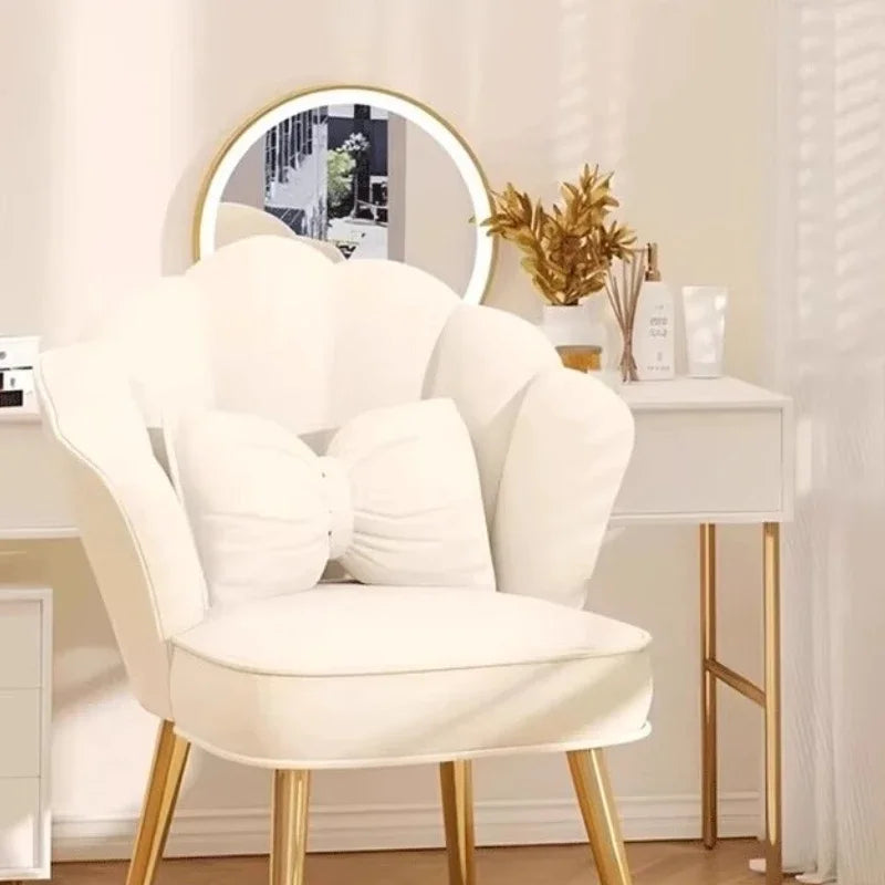White Items Vanity Stools Luxury Living Room Simple Makeup Light Backrest Girls Modern Lounge Fauteuil Relaxant Home Furniture